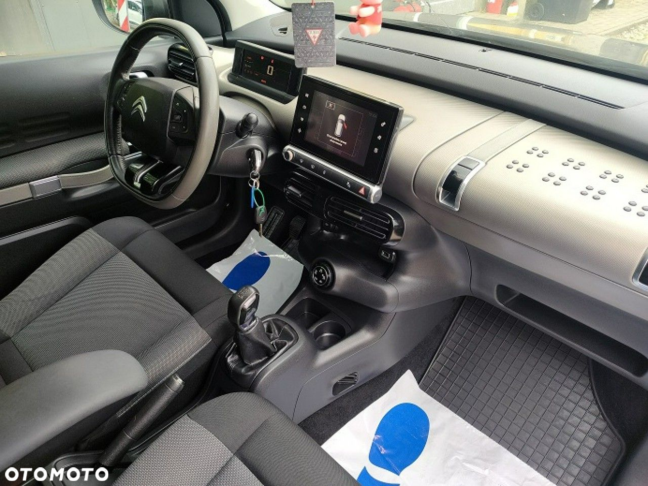 Citroën C4 Cactus - 15