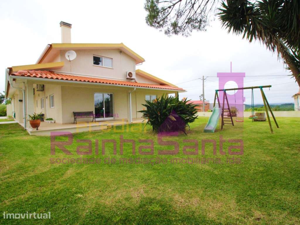 Moradia com jardim e piscina - Soure - Grande imagem: 2/27
