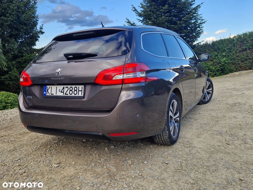 Peugeot 308 1.2 PureTech Allure S&S - 3