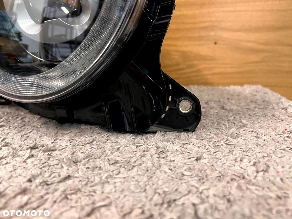 LAND ROVER DEFENDER L663 LAMPA PRAWY PRZÓD PRAWA PRZEDNIA L8B2-13W029-HJ EUROPA - 2