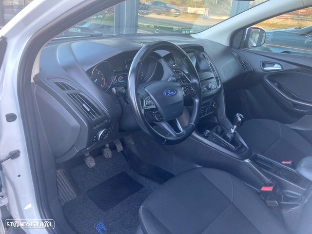 Ford Focus SW 1.5 EcoBlue S&S ACTIVE - 9