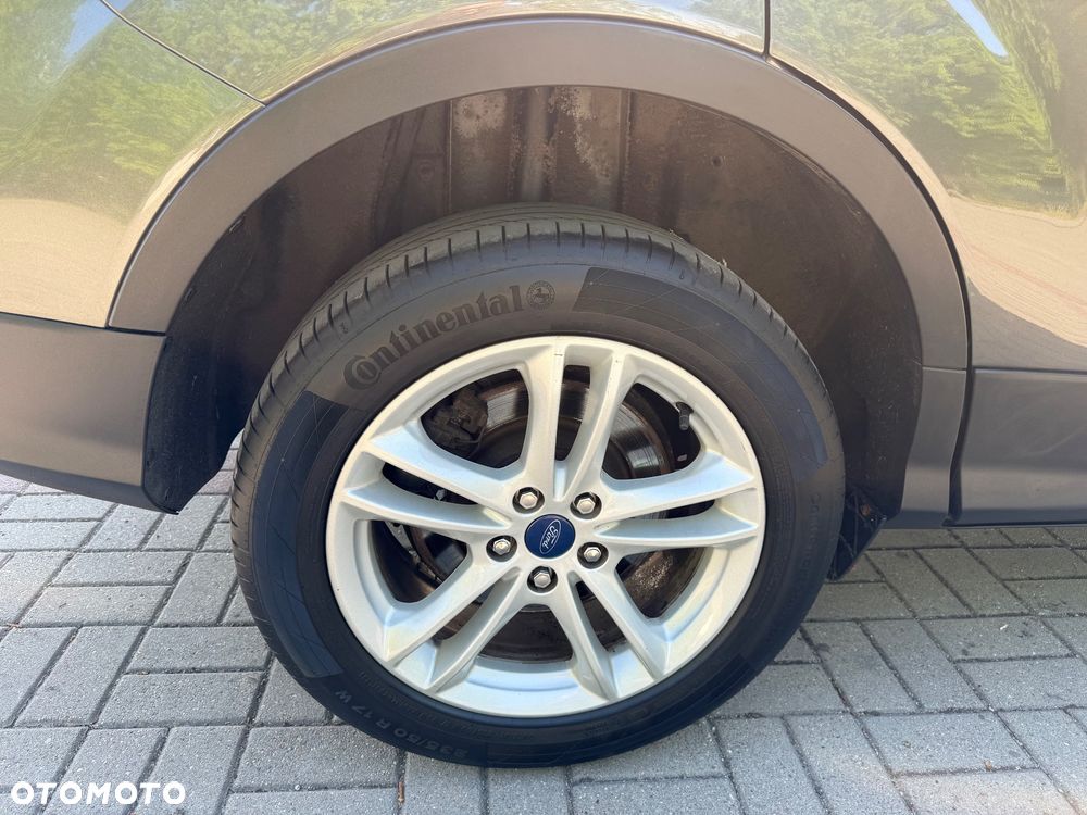 Ford Kuga 1.5 EcoBoost 2x4 Business Edition - 31