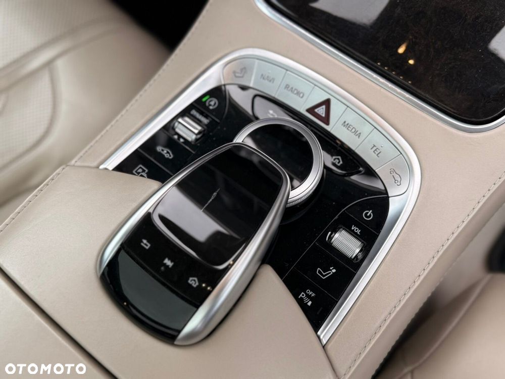 Mercedes-Benz Klasa S 400 d 4-Matic L 9G-TRONIC - 31