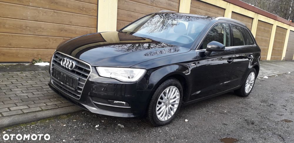 Audi A3 Sportback 2.0 TDI (clean diesel) quattro Ambiente - 10