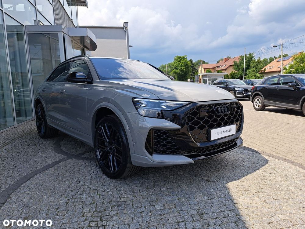 Audi RS Q8 - 3