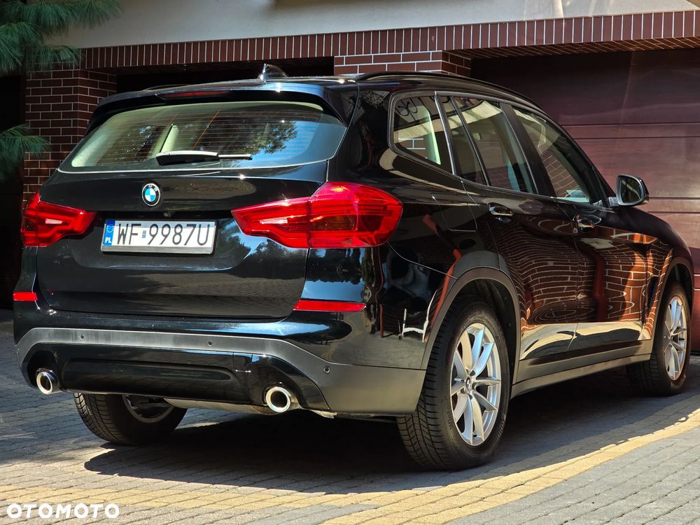 BMW X3 xDrive20d - 11