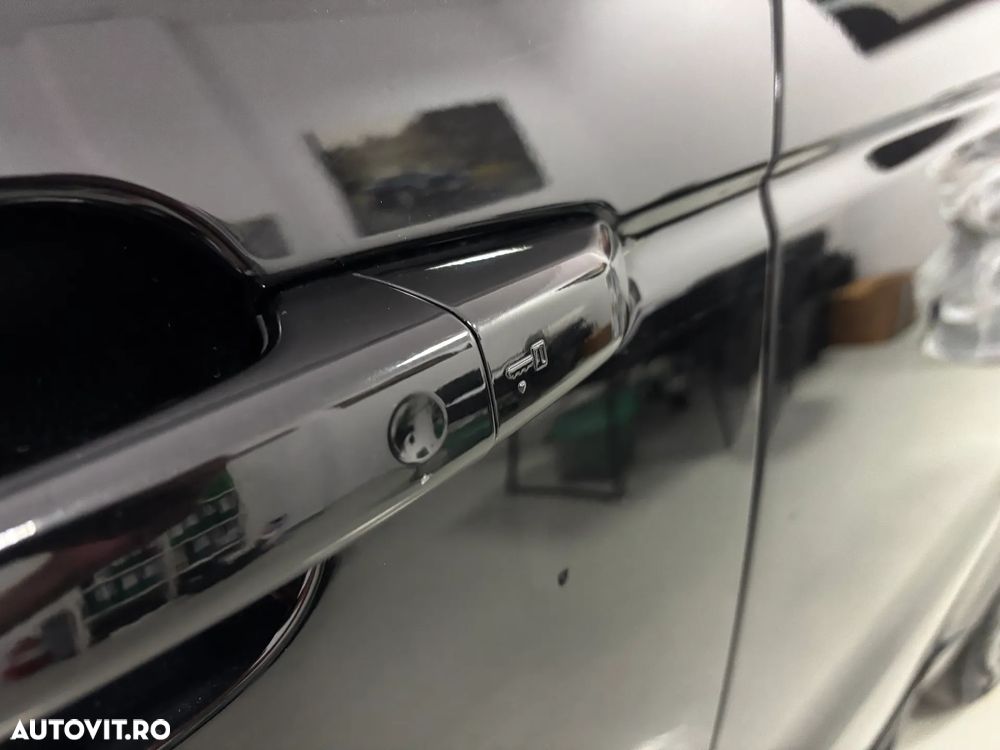 Land Rover Range Rover Sport 2.0 L PHEV Autobiography Dynamic - 11