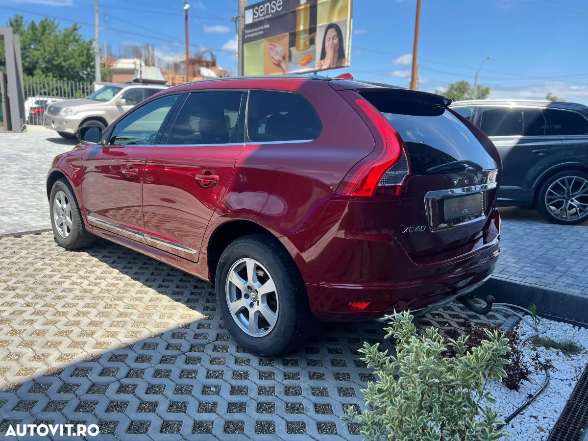 Volvo XC 60 D4AWD Kinetic - 9