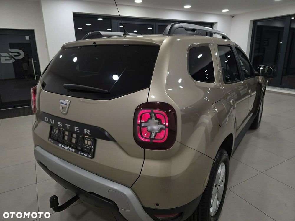 Dacia Duster 1.6 SCe Essential - 15