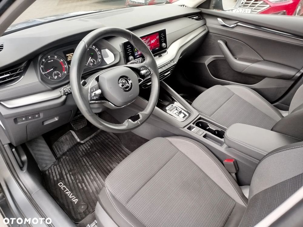 Skoda Octavia - 11
