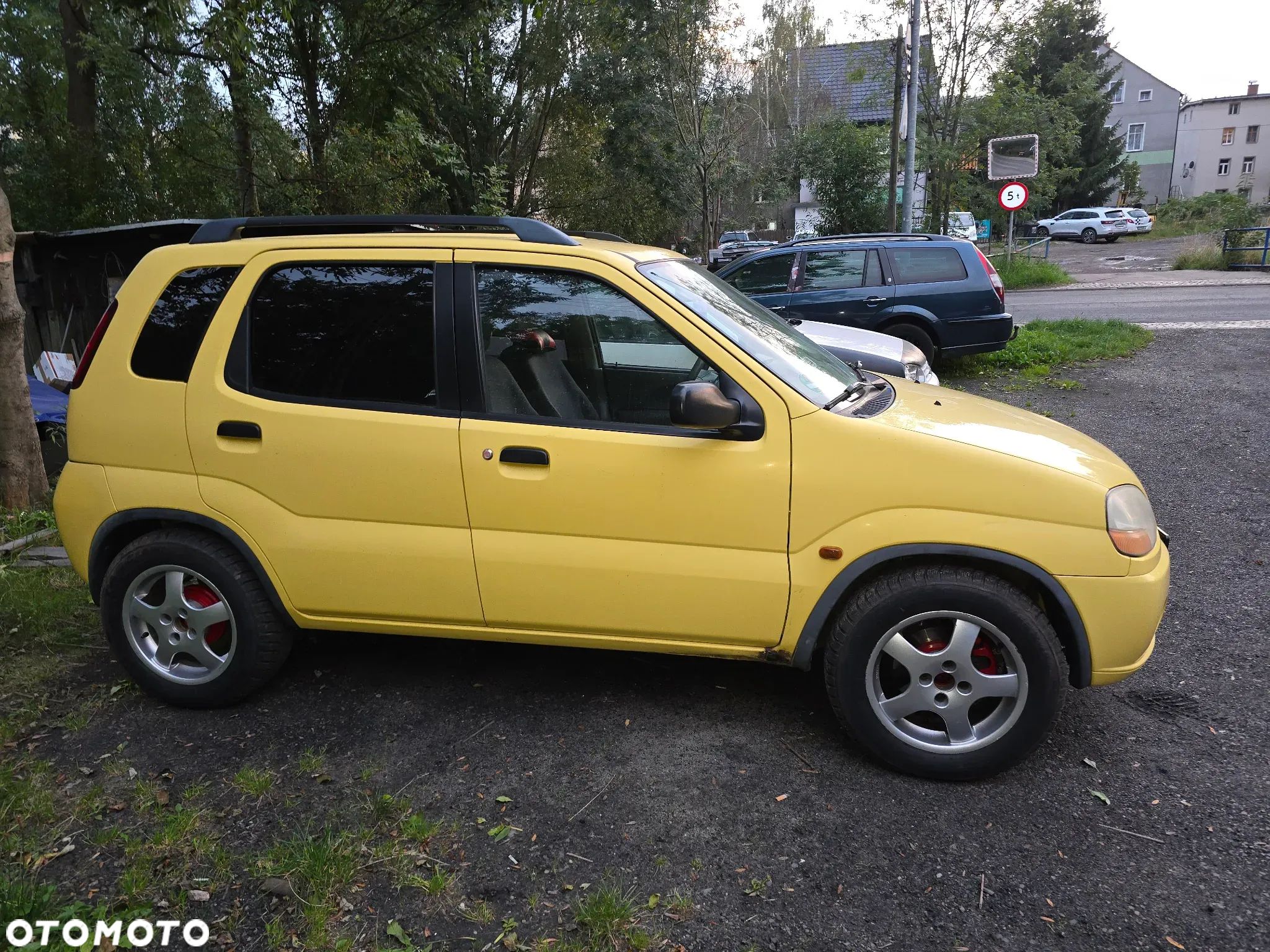 Suzuki Ignis - 1