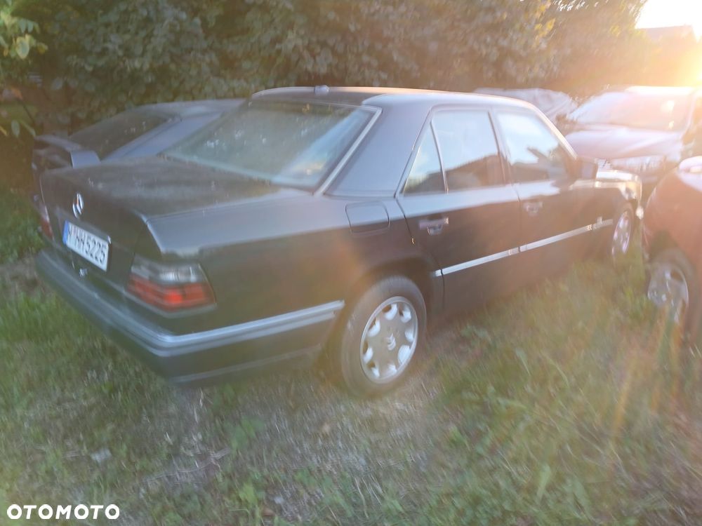 Mercedes-Benz W124 (1984-1993) - 4