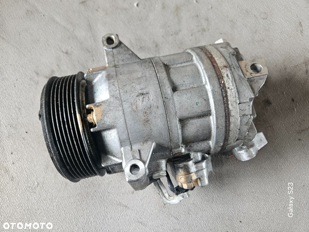 Sprężarka kompresor klimatyzacji Nissan Qashqai J10 1,6 DCI 92600BB60A - 5