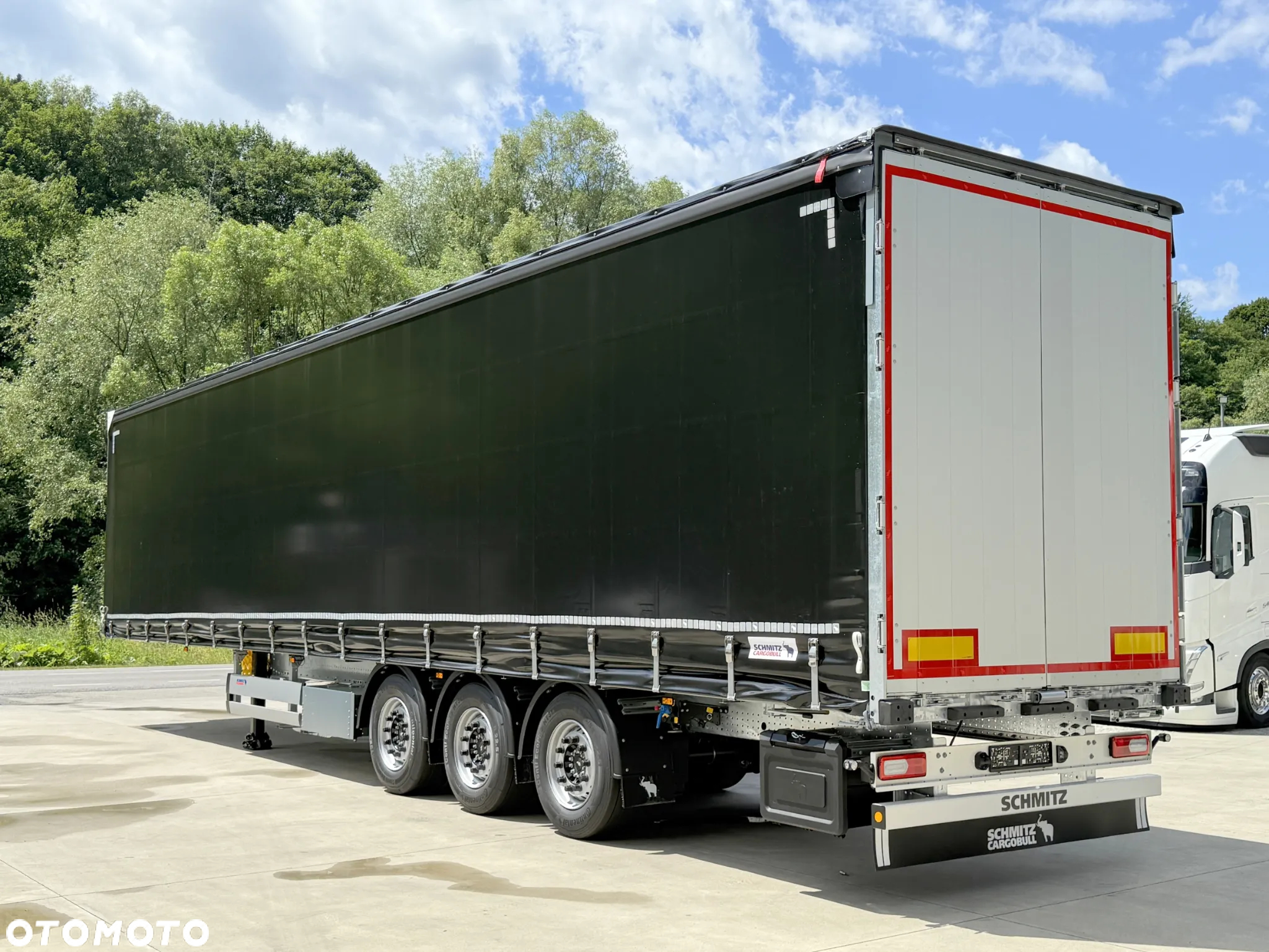 Schmitz Cargobull VARIOS + SKRZYNKA - 11