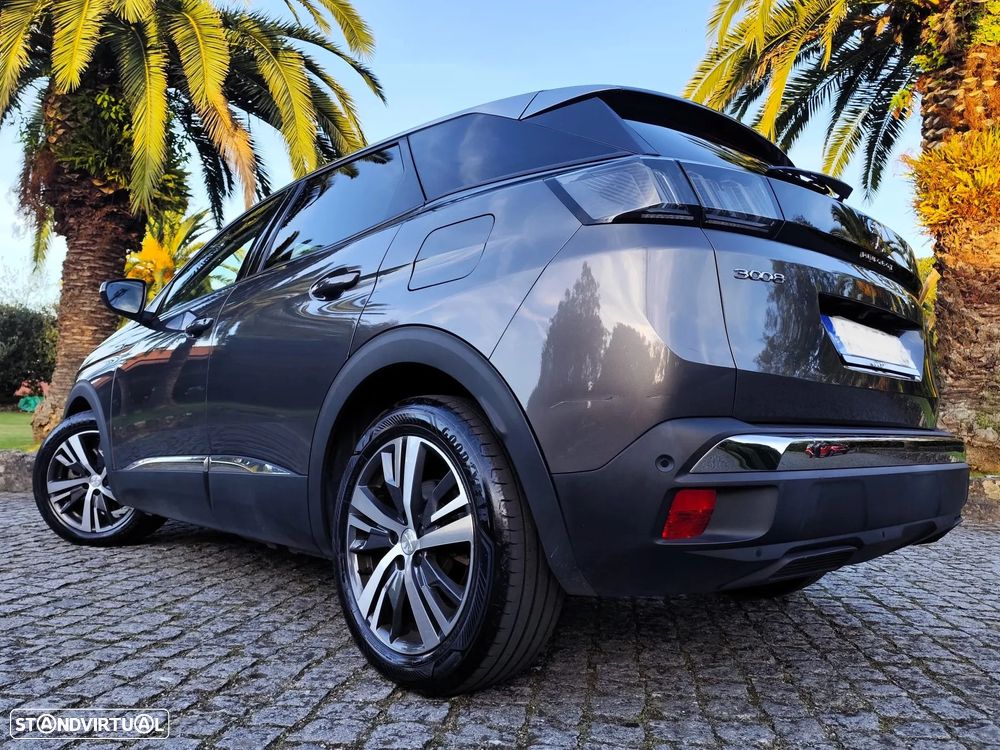 Peugeot 3008 1.6 Hybrid Allure e-EAT8 - 4