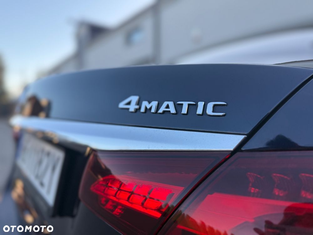 Mercedes-Benz Klasa E 220 d 4-Matic AMG/Avantgarde - 30