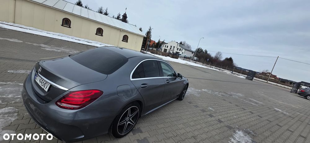 Mercedes-Benz Klasa C 180 9G-TRONIC AMG Line - 5