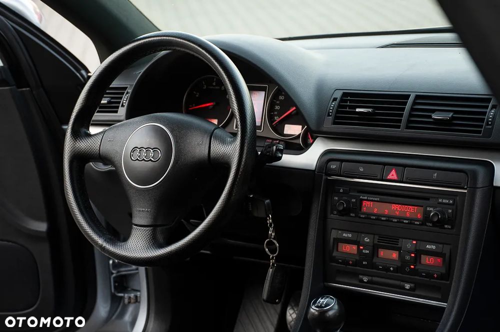 Audi A4 Avant 1.8 T - 24