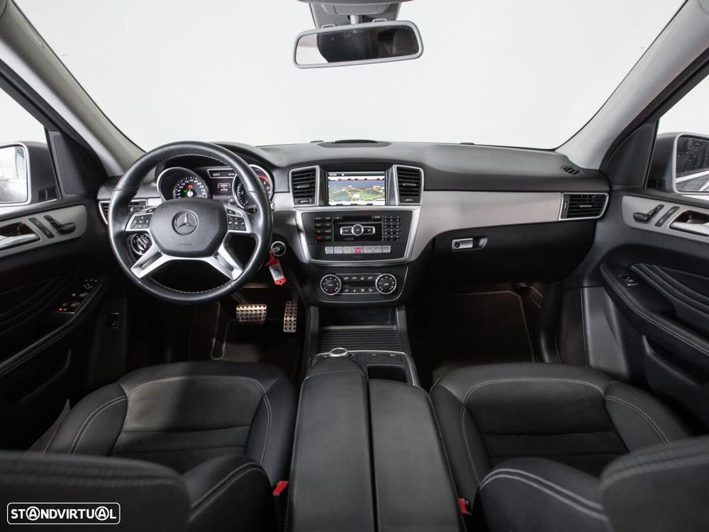 Mercedes-Benz ML 250 - 6