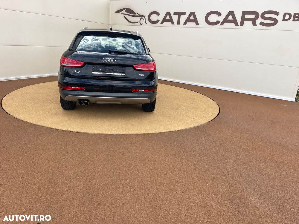 Audi Q3 2.0 TDI - 12