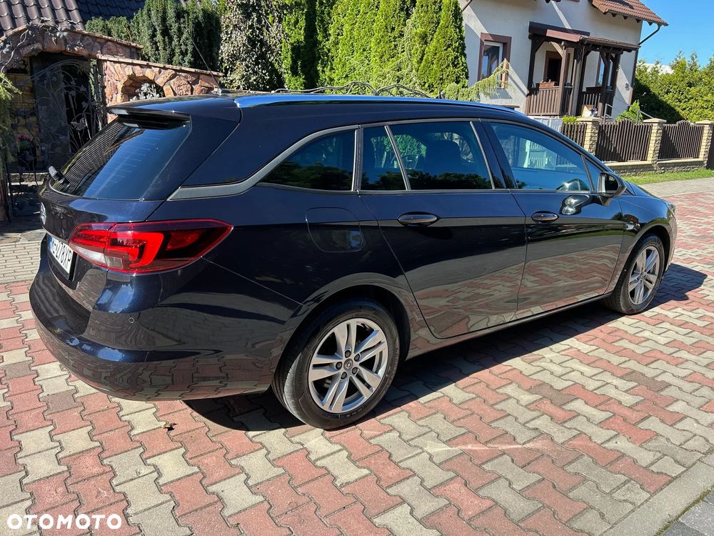 Opel Astra V 1.6 CDTI Dynamic S&S - 6