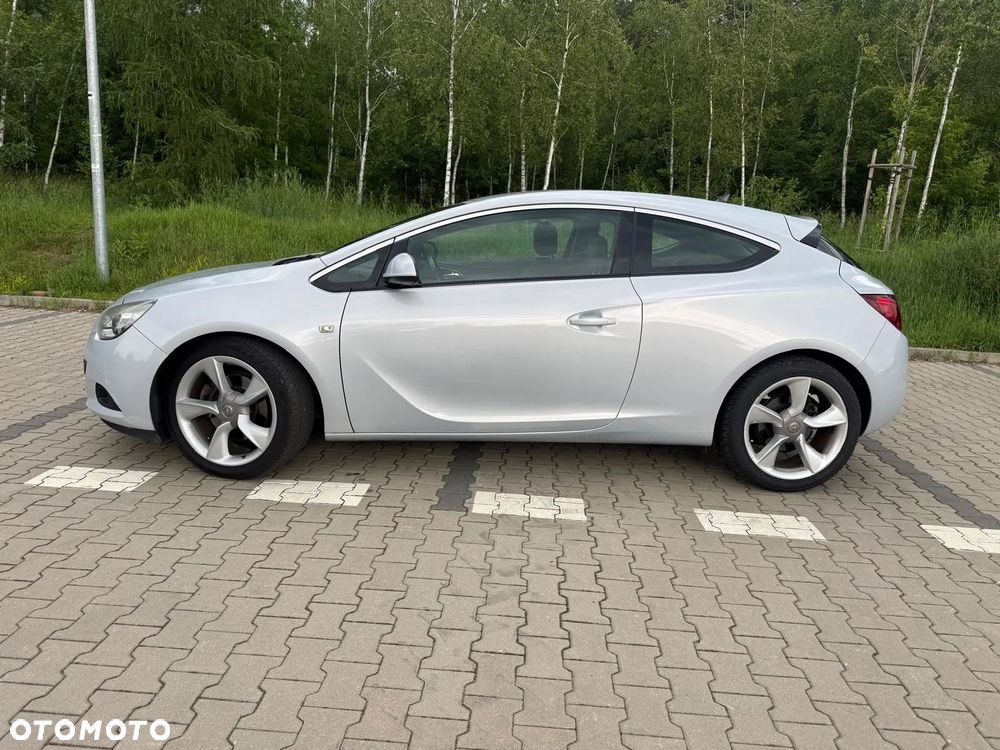 Opel Astra - 2