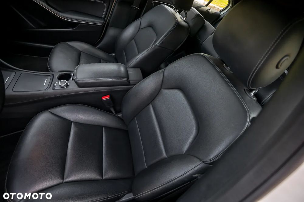 Mercedes-Benz Klasa A 200 CDI 7G-DCT - 18