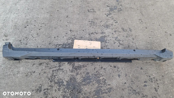 TOYOTA C-HR LISTWA PROG PRAWY 75851-F4010