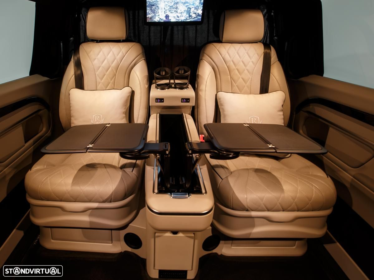 Mercedes-Benz V 300 d Longo Avantgarde - 5