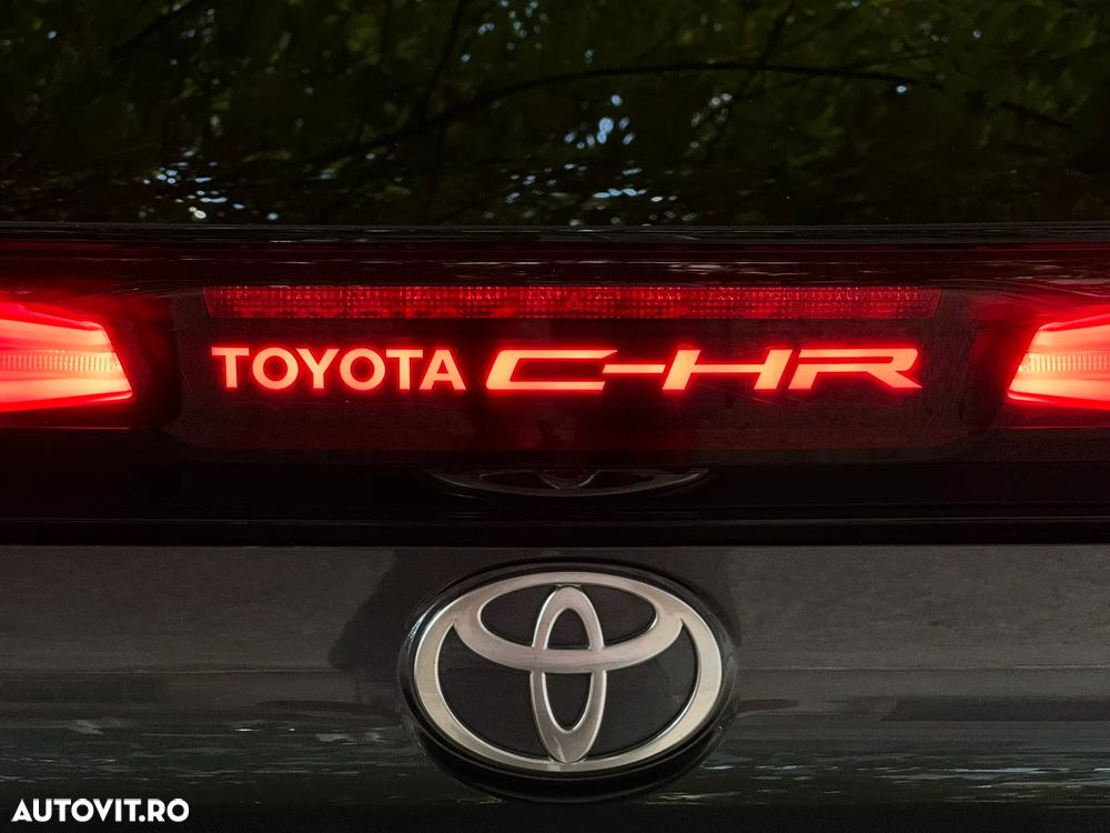 Toyota C-HR 2.0 PHEV 223 CP 4x2 CVT GR SPORT - 41