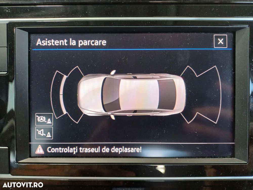 Volkswagen Passat 1.5 TSI ACT DSG Comfortline - 31