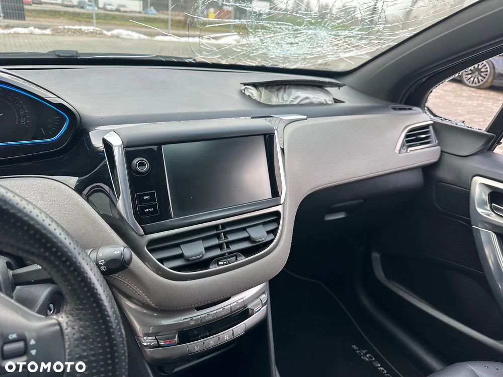 Peugeot 208 120 VTI Allure - 13