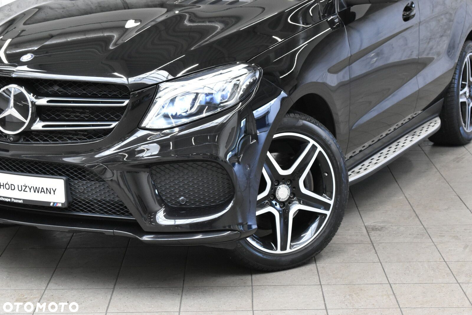 Mercedes-Benz GLE 350 d 4-Matic - 29