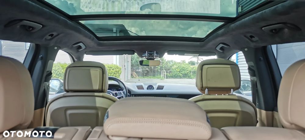 Porsche Cayenne S - 17