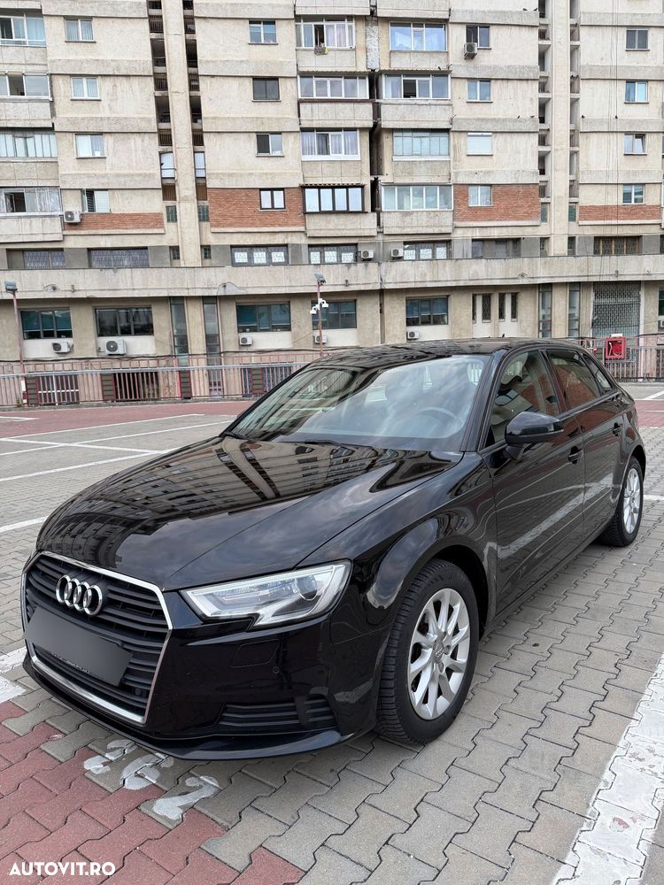 Audi A3 1.6 TDI S tronic Sport - 5