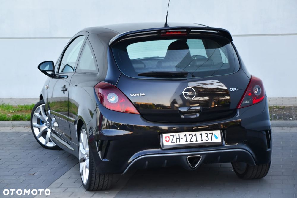 Opel Corsa 1.6 Turbo OPC - 28