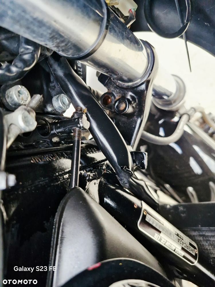 Honda CB - 21