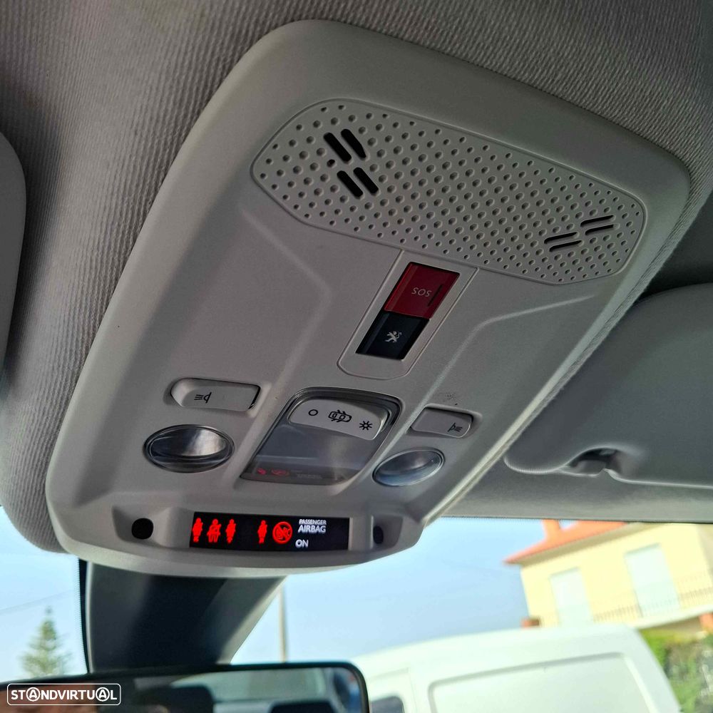 Peugeot 208 1.5 BlueHDi Allure - 30