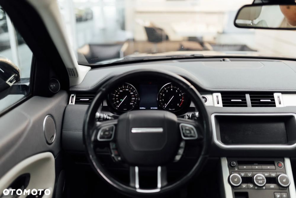 Land Rover Range Rover Evoque - 18