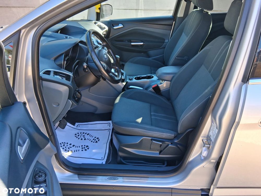 Ford Grand C-MAX 2.0 TDCi Titanium - 13