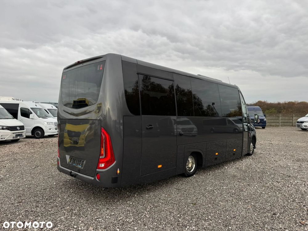Mercedes-Benz Sprinter 519 - 5
