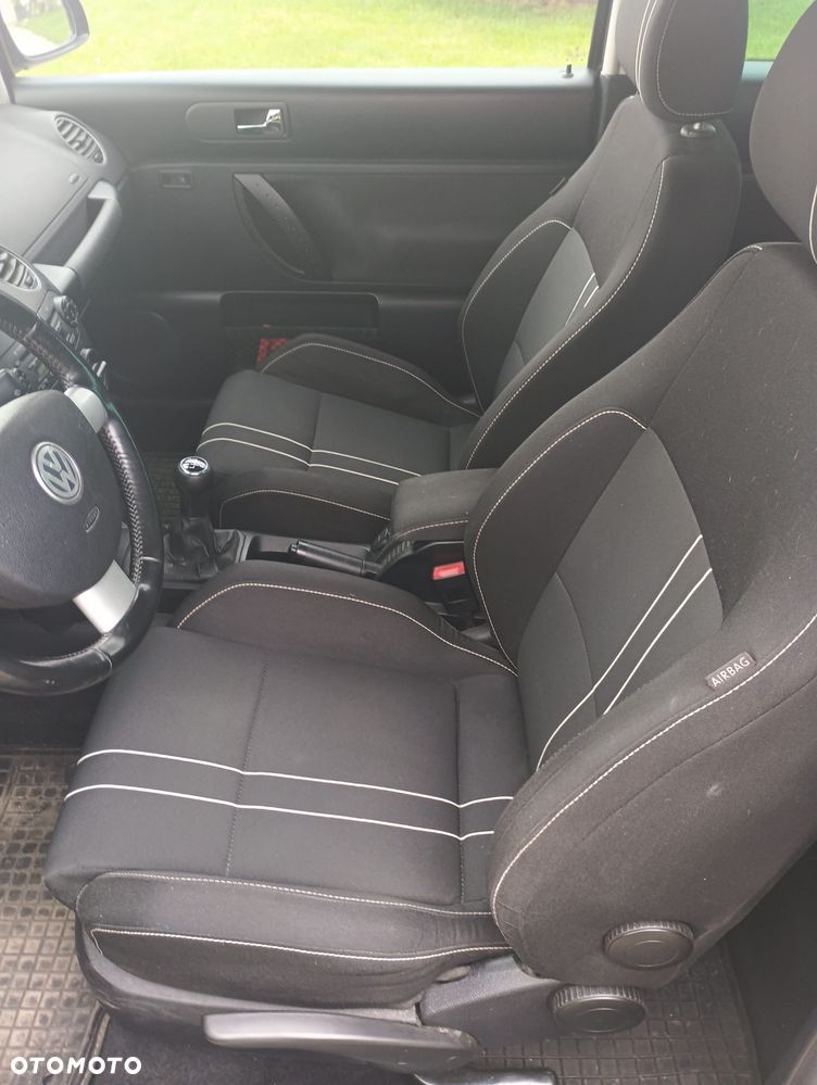 Volkswagen New Beetle 1.9 TDI - 11