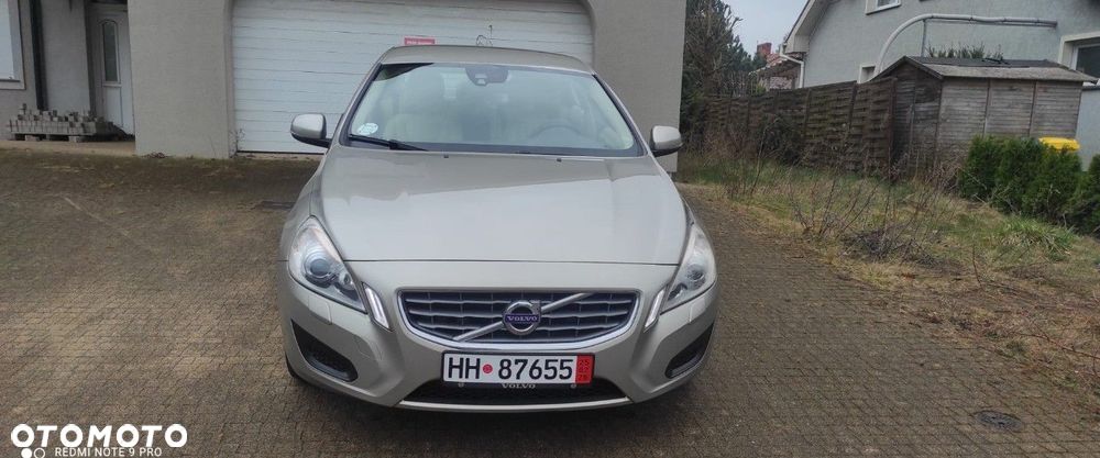 Volvo S60 - 16