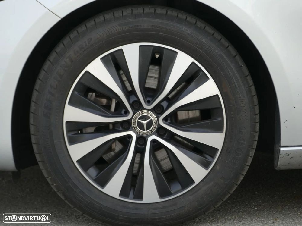 Mercedes-Benz A 250 Limousine e Style Plus - 8