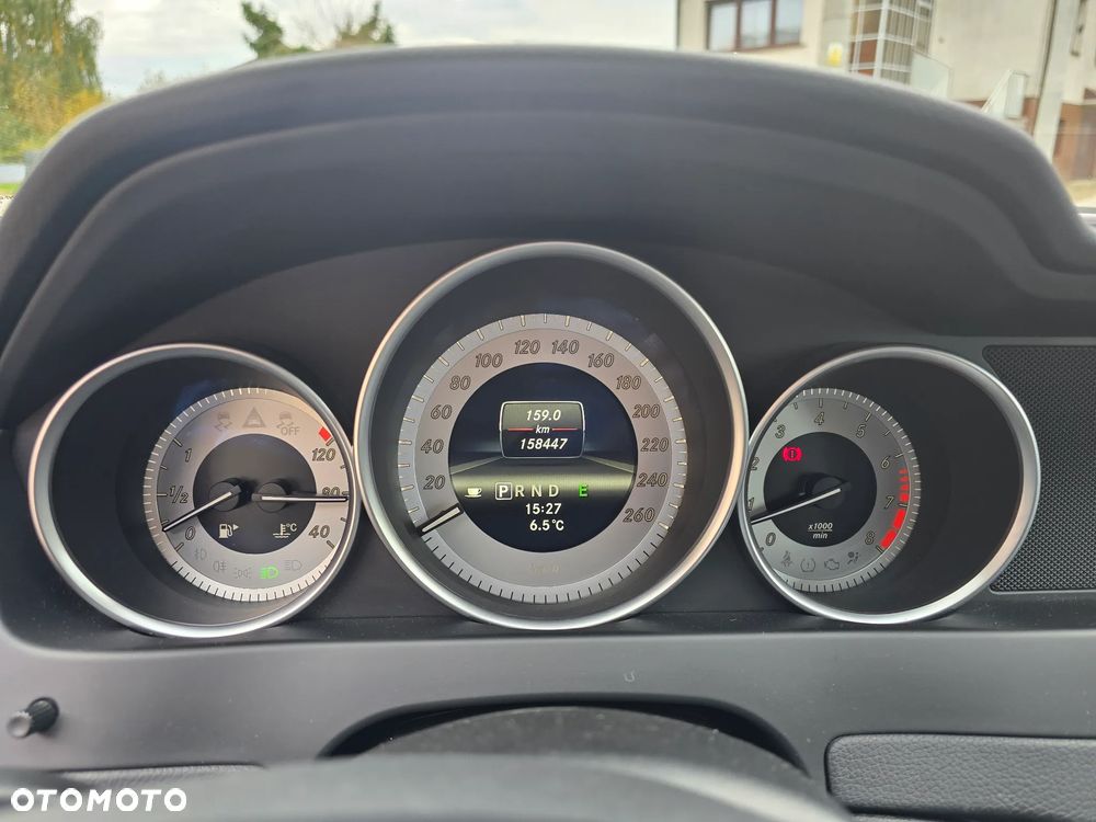 Mercedes-Benz Klasa C 180 T Kompressor Automatik BlueEFFICIENCY Avantgarde - 15