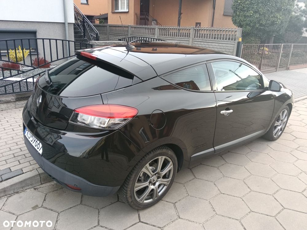 Renault Coupe - 4