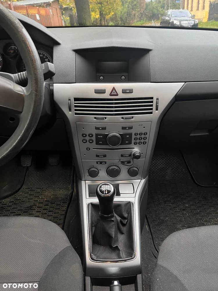Opel Astra - 10