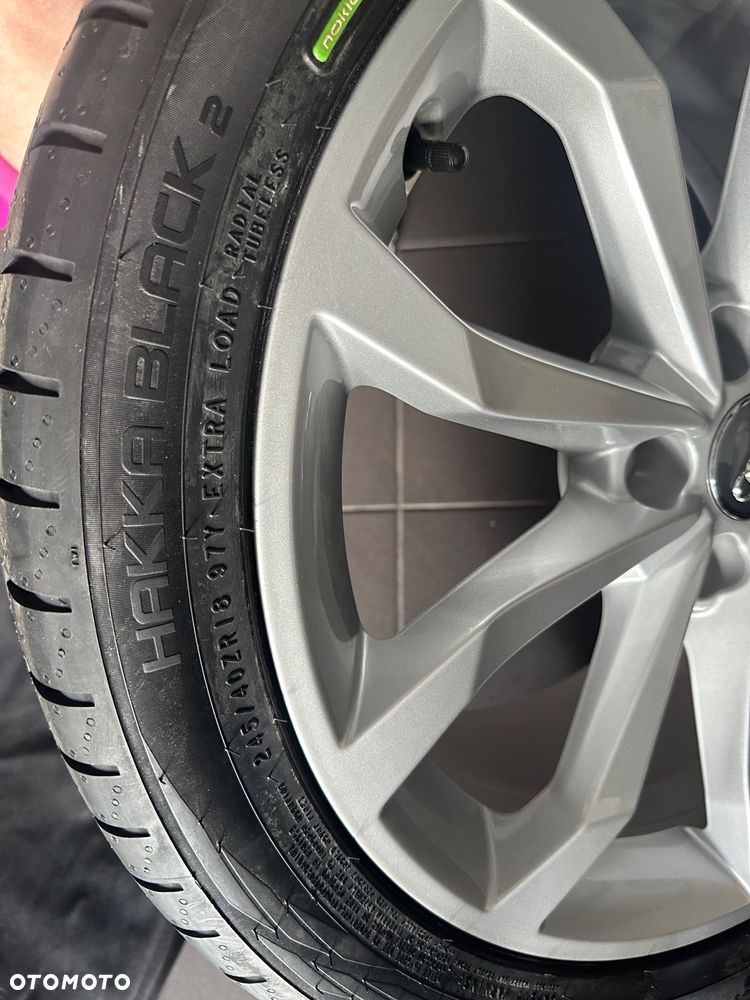 Nowe oryginalne felgi aluminiowe Audi + opony Nokian Hakka Black 2 - 10