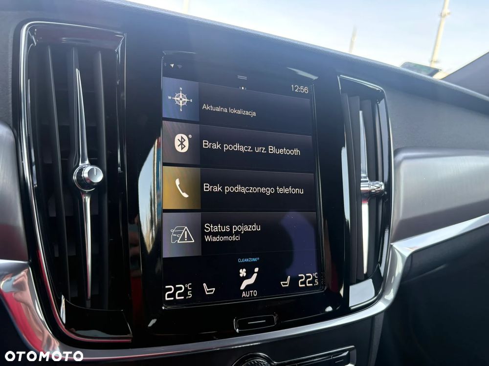 Volvo V90 D4 Momentum - 19