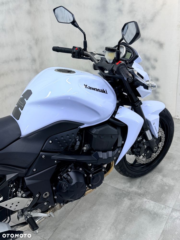 Kawasaki Z - 16